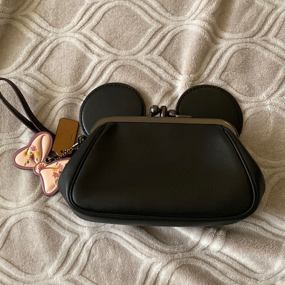 Disney Coach Minnie Mouse ears kisslock wristlet clutch